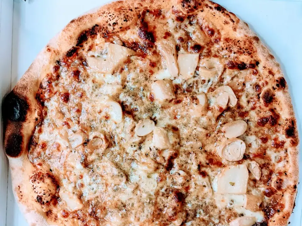 Pizza Tartufata – Pizzeria Al Basilico, Verona